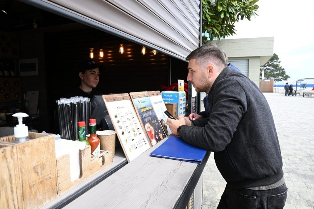Без договора на мусор — под суд: в Сочи начали массовые проверки бизнеса