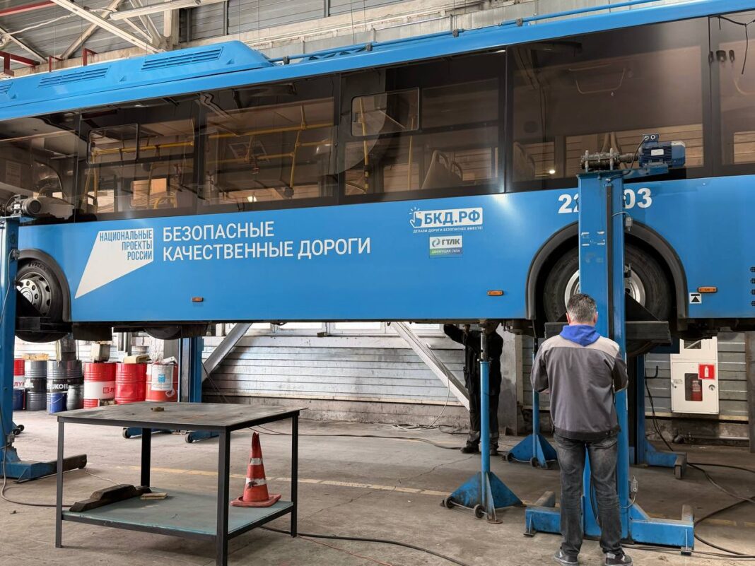 В Сочи общественный транспорт готовят к курортному сезону: кондиционеры, видеонаблюдение и оплата через приложение В Сочи общественный транспорт готовят к курортному сезону: кондиционеры, видеонаблюдение и оплата через приложение