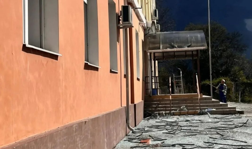 В Туапсе после атаки БПЛА один человек погиб, повреждены 17 зданий