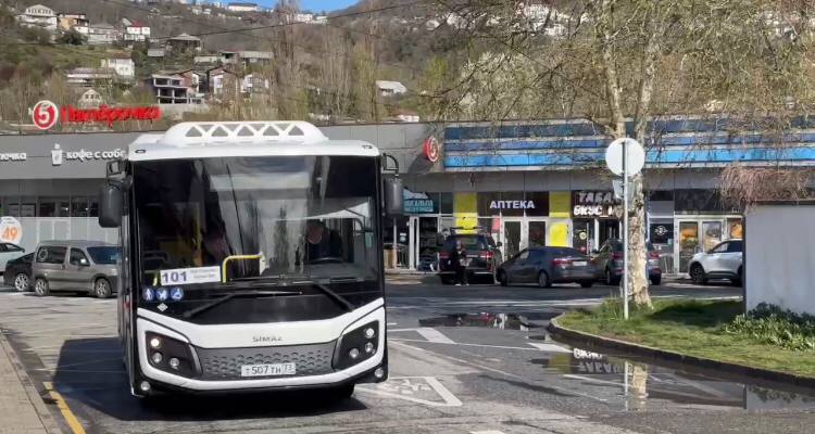 В Сочи начали тестировать новый автобус
