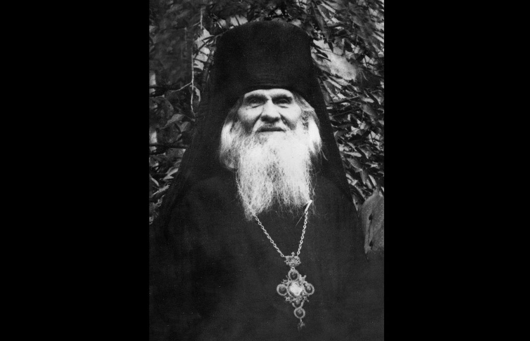 «Будет гореть»: какие страшные предупреждения оставил монах Лаврентий