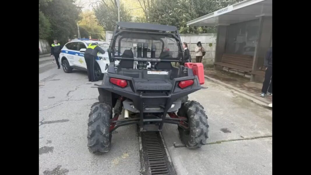 Нарушил всё, что можно: в Сочи задержали водителя снегоболотохода без прав, без ОСАГО и регистрации Нарушил всё, что можно: в Сочи задержали водителя снегоболотохода без прав, без ОСАГО и регистрации