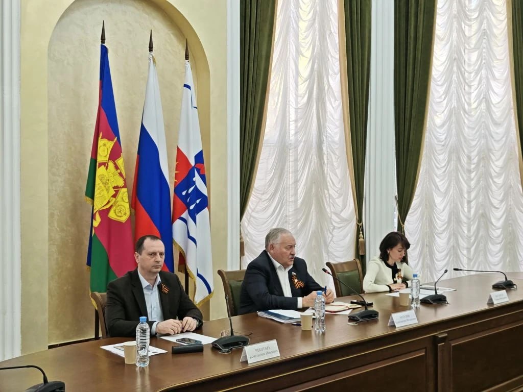 Депутат Константин Затулин встретился в Сочи с городским Советом национальных объединений Депутат Константин Затулин встретился в Сочи с городским Советом национальных объединений