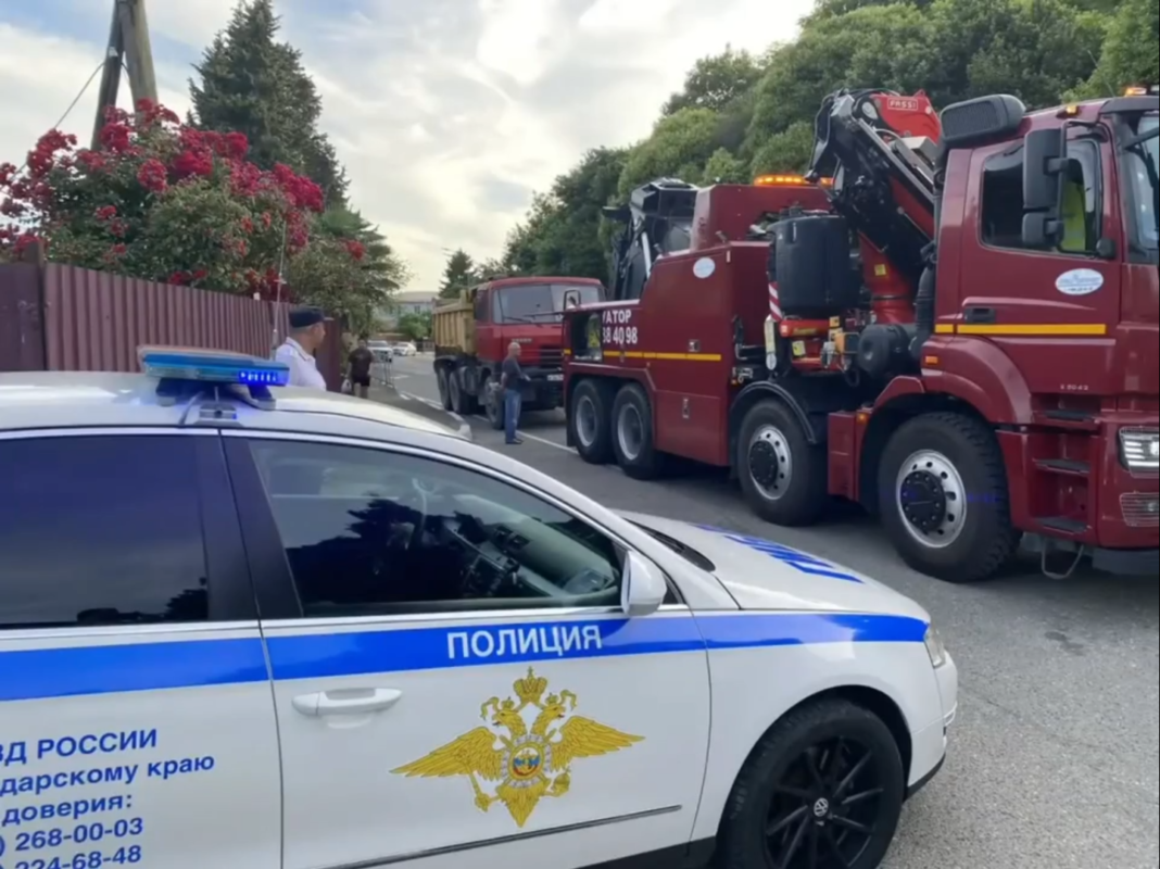Без тормозов: в Сочи выявили неисправный грузовой автомобиль Без тормозов: в Сочи выявили неисправный грузовой автомобиль