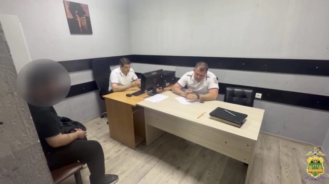 Конфликт у ТРЦ «Мандарин» с последствиями: полиция Сочи задержала инициатора драки Конфликт у ТРЦ «Мандарин» с последствиями: полиция Сочи задержала инициатора драки