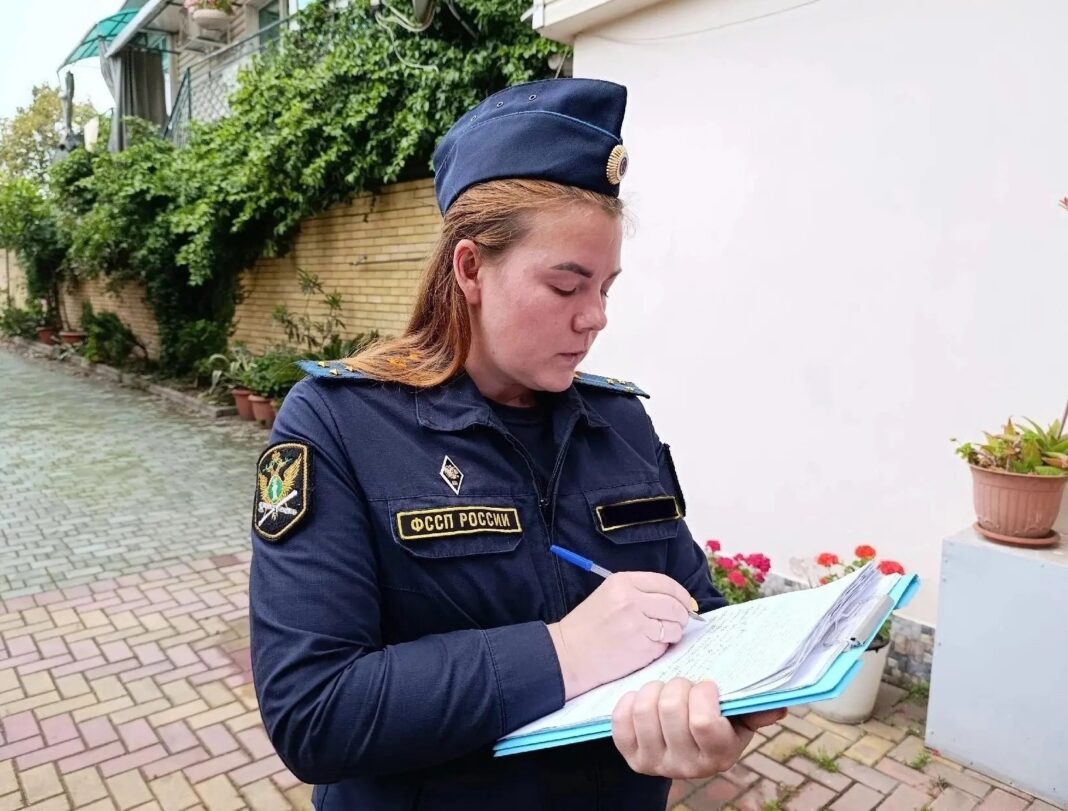 Самострой под снос: в Сочи демонтировали незаконный торговый центр Фото: ГМУ ФССП России