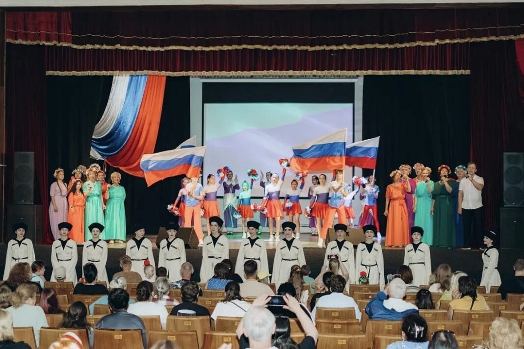 Сочинский центр культуры признан лучшим среди сельских ДК Краснодарского края Сочинский центр культуры признан лучшим среди сельских ДК Краснодарского края