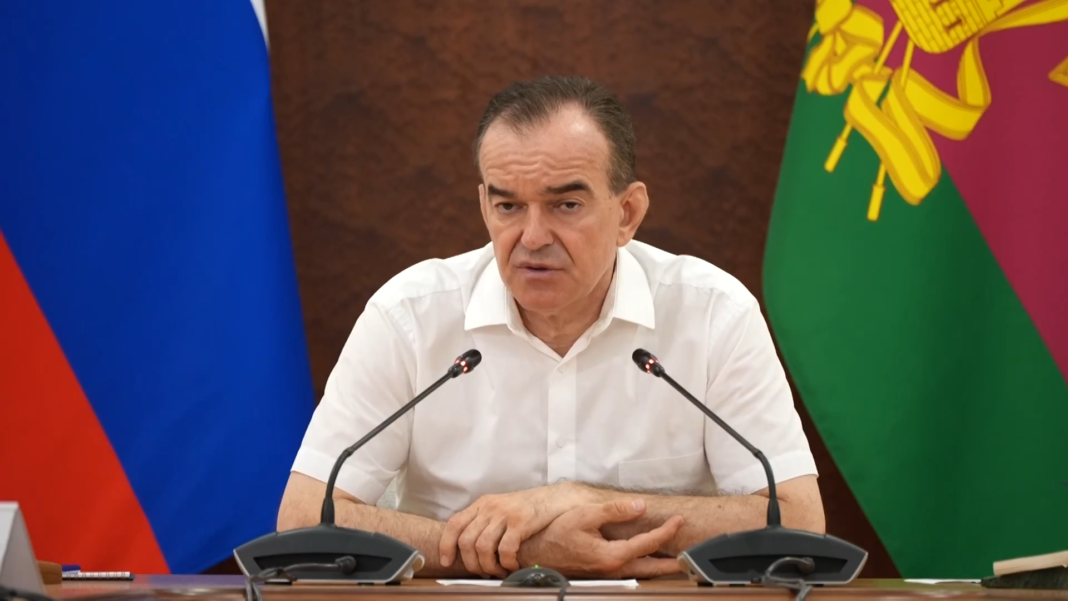 Последствия атак в Краснодаре и Армавире: пожар ликвидирован, пострадавшим окажут помощь Последствия атак в Краснодаре и Армавире: пожар ликвидирован, пострадавшим окажут помощь