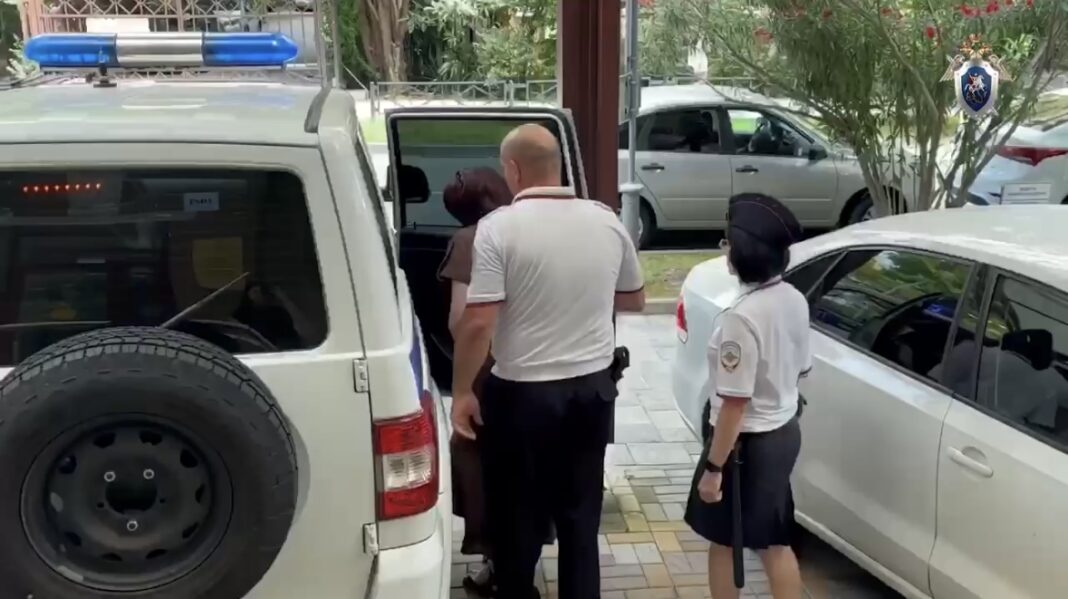 СК задержал работников детсада в Сочи по подозрению в издевательствах над детьми СК задержал работников детсада в Сочи по подозрению в издевательствах над детьми