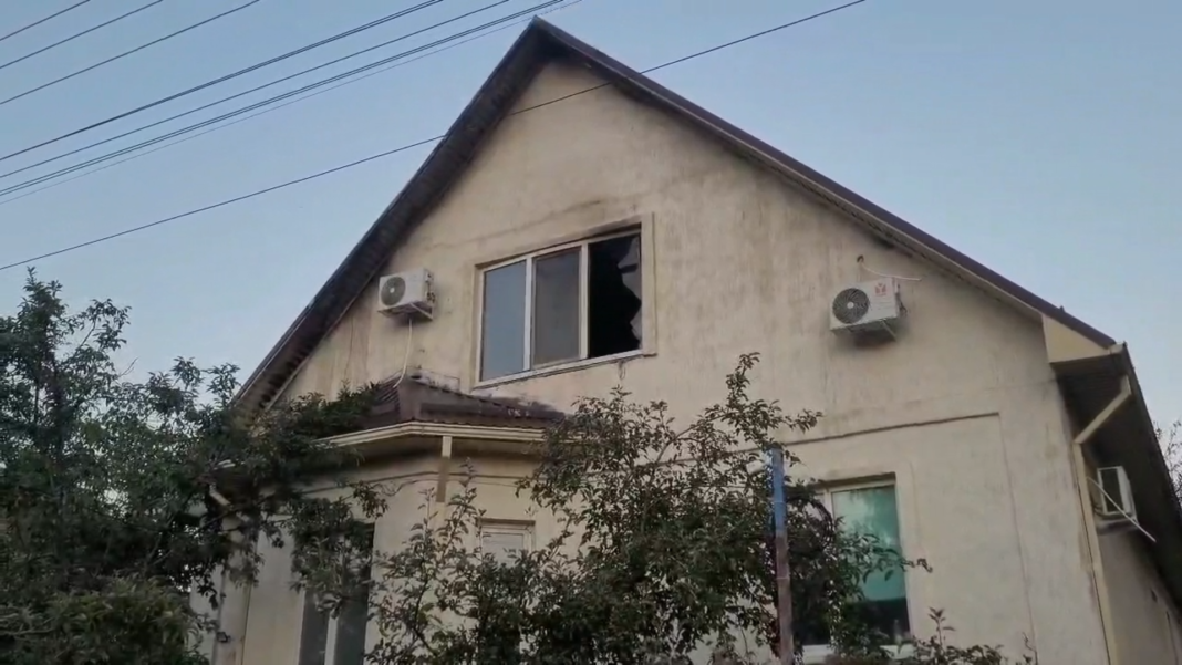 В Краснодаре при атаке БПЛА погибли двое детей, еще семеро пострадали В Краснодаре при атаке БПЛА погибли двое детей, еще семеро пострадали