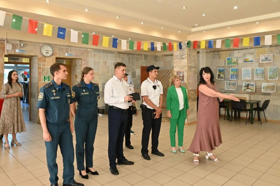 В Сочи завершают подготовку 244 участков к выборам в Госдуму В Сочи завершают подготовку 244 участков к выборам в Госдуму