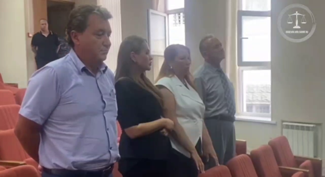 В Сочи адвоката приговорили к 7,5 годам колонии за взятку в 18 млн рублей В Сочи адвоката приговорили к 7,5 годам колонии за взятку в 18 млн рублей