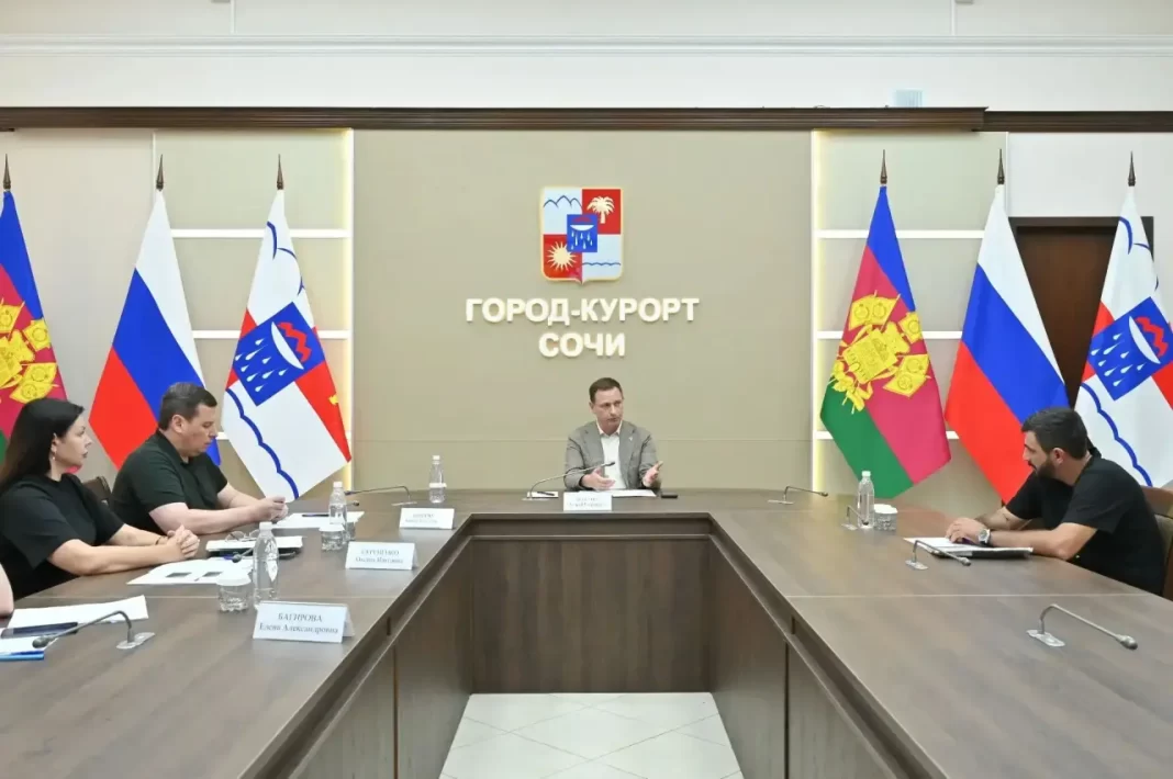 В Сочи на личном приёме граждан рассмотрели вопросы земельных отношений В Сочи на личном приёме граждан рассмотрели вопросы земельных отношений